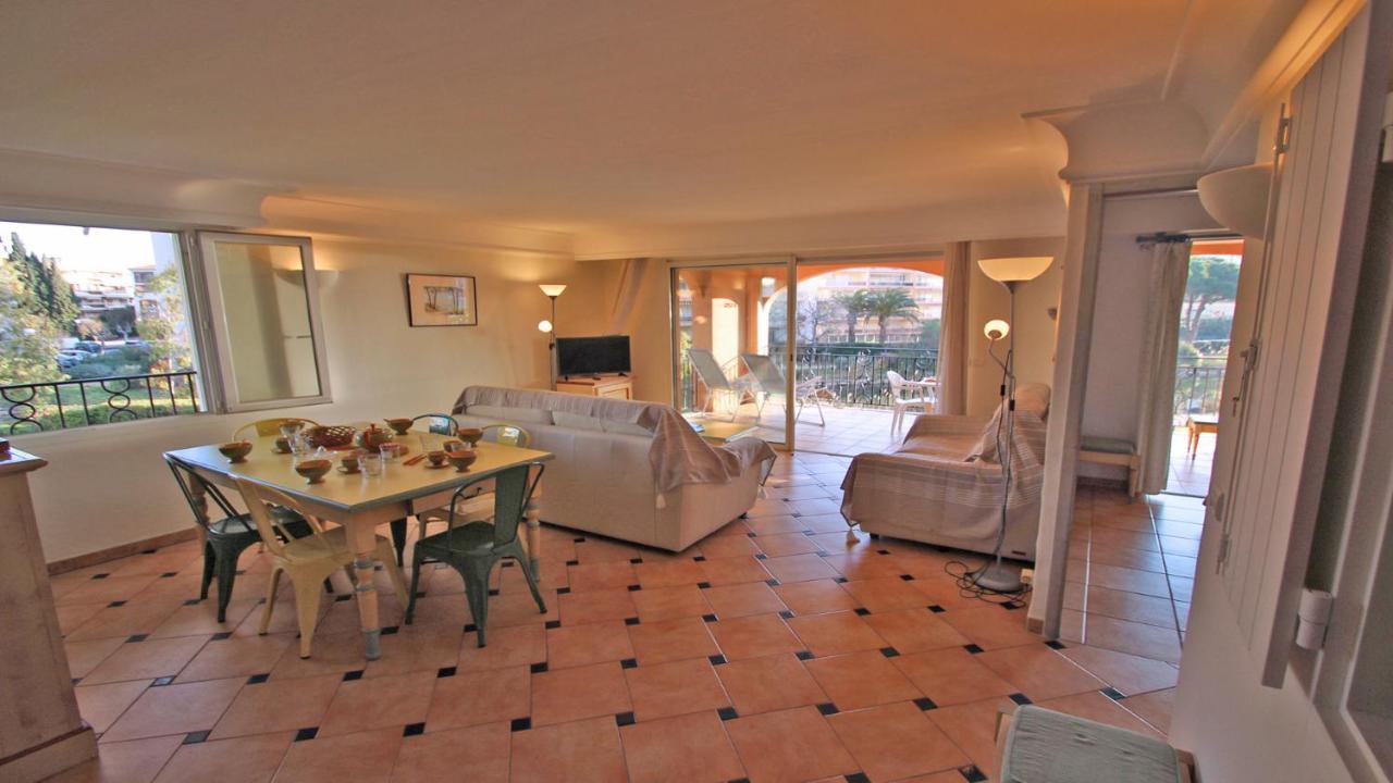 Ferienwohnung Port Marine Sainte-Maxime Exterior foto